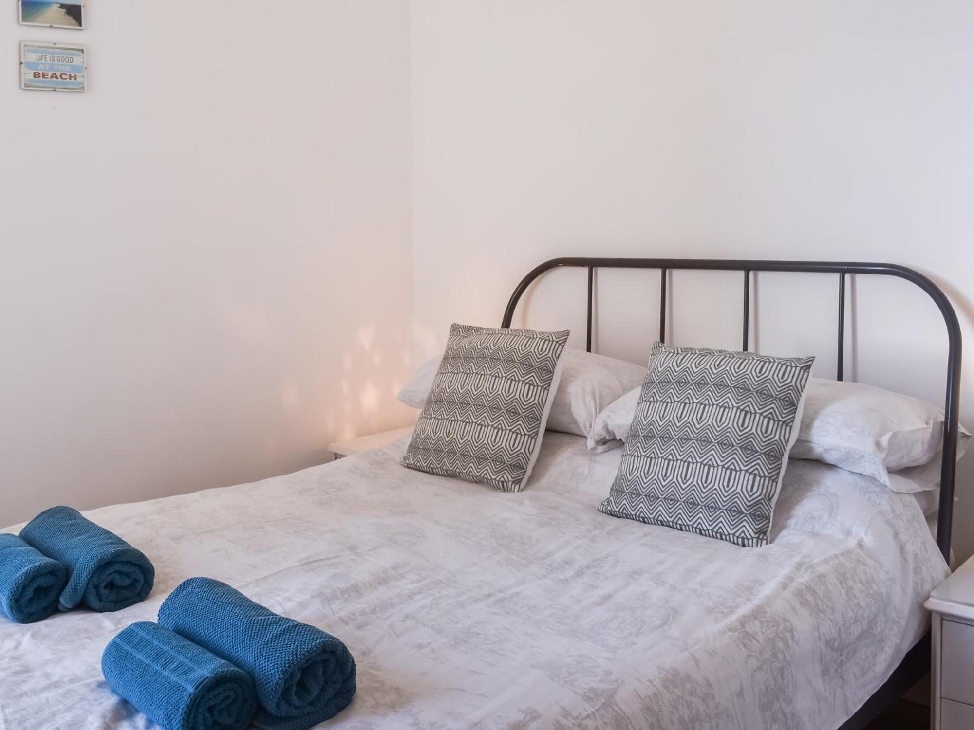 Headland Cottages Coverack Extérieur photo