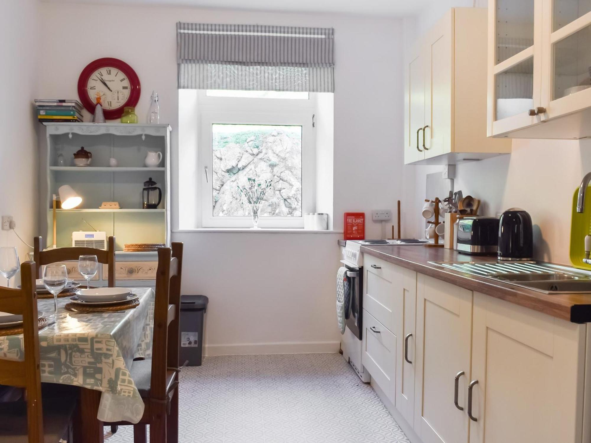 Headland Cottages Coverack Extérieur photo